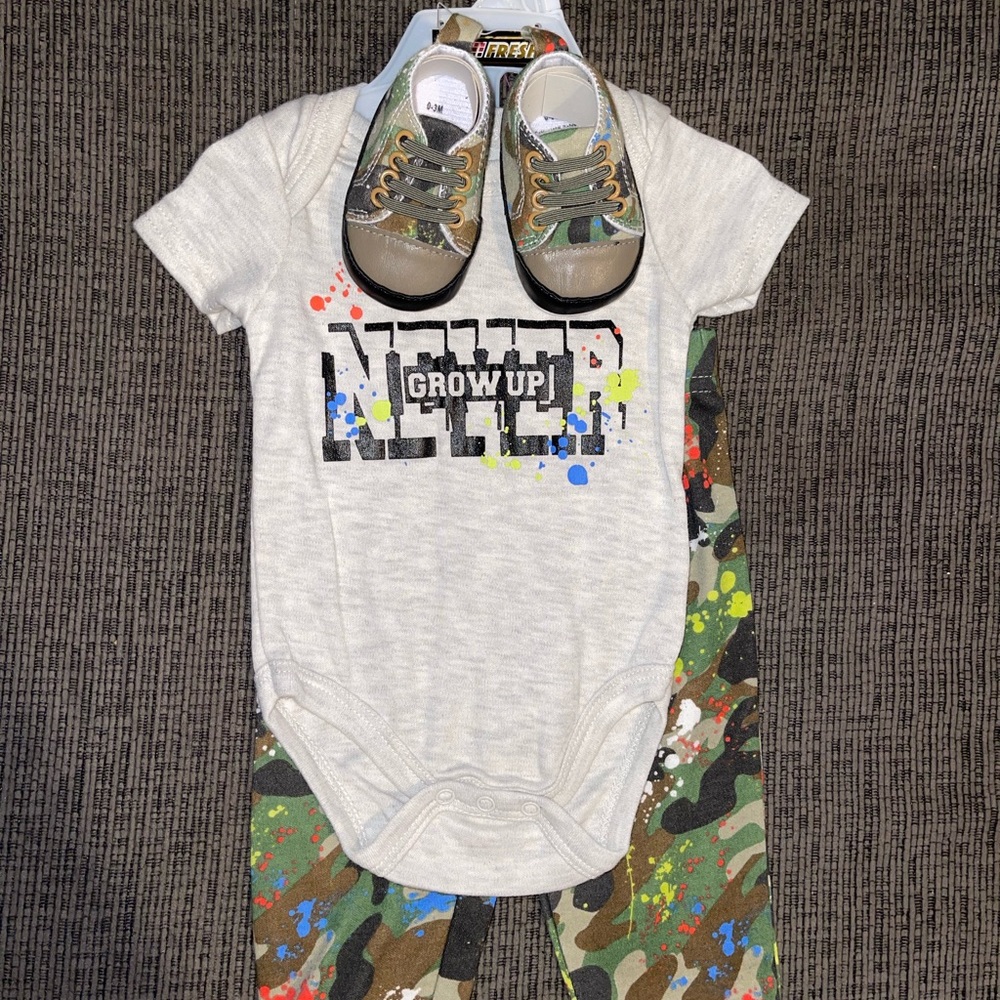 Mini fresh baby outfit